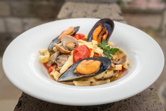Pasta and Tiramisù class with a panoramic view of Sorrento - Welcome aperitif and site visit: what that 30 minutes is really for