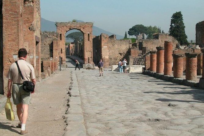 Pompeii Herculaneum small group tour from AmalfiCoast - Parco Acheologico Di Ercolano (Herculaneum): Smaller Site, Big Impact