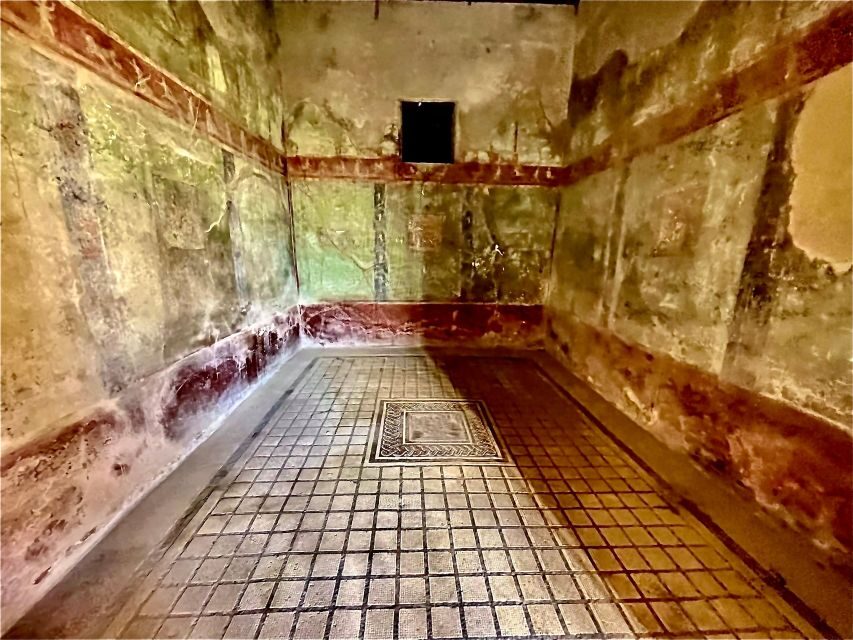 Pompeii-Vesuvius & Winery All Inclusive Tour From Positano - Lunch and pacing: how to avoid feeling rushed