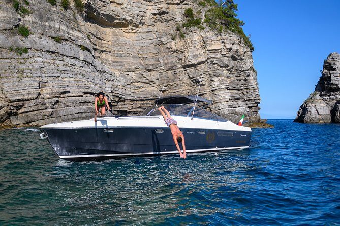 Positano & Amalfi Tour - Sorrento to Amalfi by boat: the shortcut to the best views