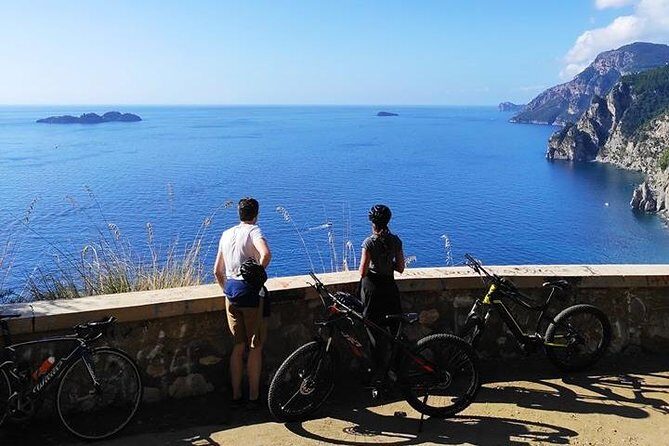 Positano Bike Tour - Guide Pietro and the Small-Group Advantage on the Road