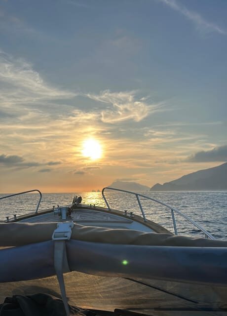 Private 2-Hour Boat Tour Along the Sorrento Coast - The exact rhythm of a 2-hour cruise (and why it works)