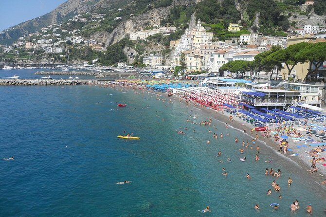 Private Amalfi Coast Mini-Motor Boat Excursion from Amalfi Coast Towns - The Odyssey-grade view: cruising through the Li Galli Islands