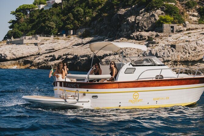 Private Amalfi Coast Tour with a 28ft Boat - Drinks, snacks, and onboard comfort: the little things you’ll appreciate