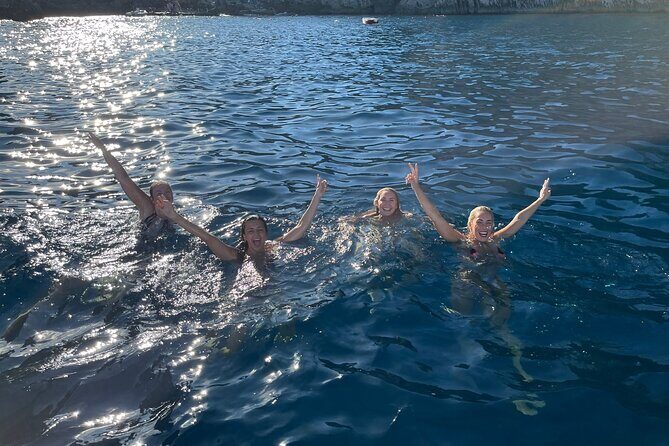 Private Boat Excursion from Sorrento to Capri and Faraglioni - Grotta Verde snorkel stop: included gear, real water time