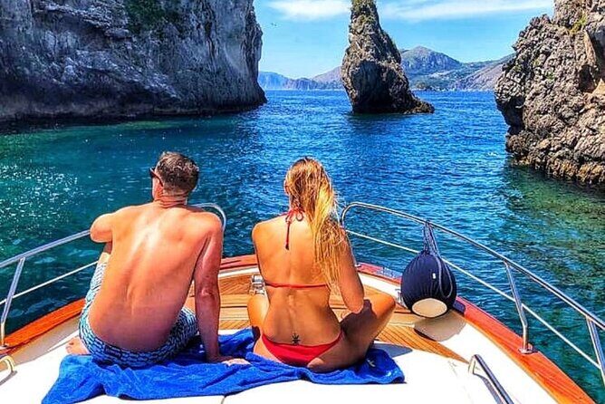 Private Boat Experience in Amalfi Coast Full Day - From Amalfi’s port to caves and the Fiordo di Furore feel