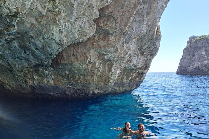 Private Boat Tour Along the Amalfi Coast - Minori and Maiori: A Softer Pace and the Pandora Cave Area