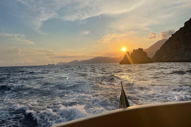 Private Boat Tour at Sunset on the Amalfi Coast - Snorkeling gear, towels, and the fresh-water reset after swimming