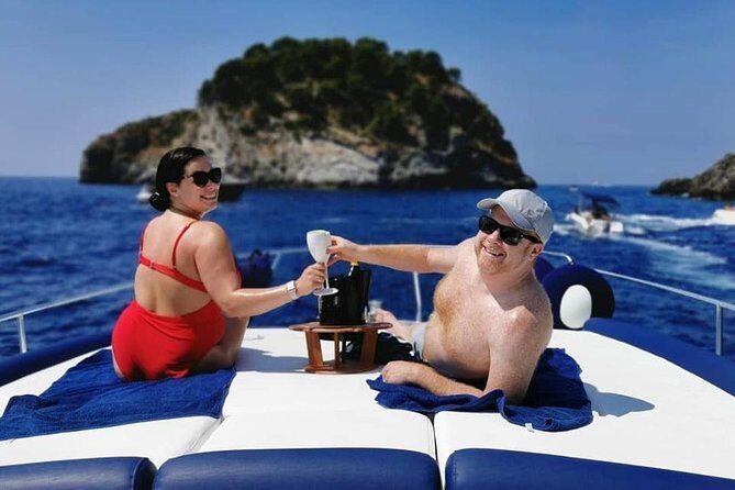 Private Boat Tour from Sorrento to Capri and Positano - Why this Sorrento–Capri–Positano route feels different from a cruise