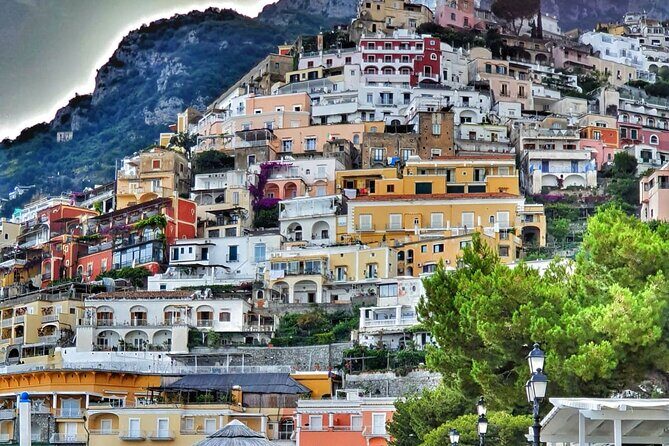 Private Boat Tour from Sorrento to Positano & Amalfi–Apreamare 10 - Li Galli Islands: Dolphin Form and Mermaid-Tail Legend