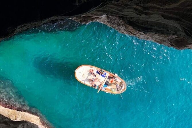 Private boat tour of Capri (relaxation tour three hours) - The core stops: Faraglioni, Marina Piccola swims, and Grotta Verde