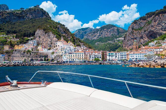 Private Boat Tour Sorrento to Positano & Amalfi–Typical Gozzo 850 - Amalfi on foot: cathedral alleys and sea-access beaches