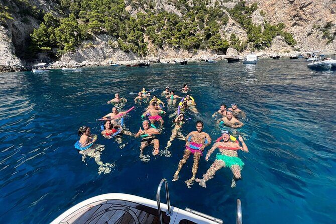 Private Boat Tour to Capri's Hidden Gems with Local Skipper - The itinerary in order: beaches, caves, coves, and cliff views