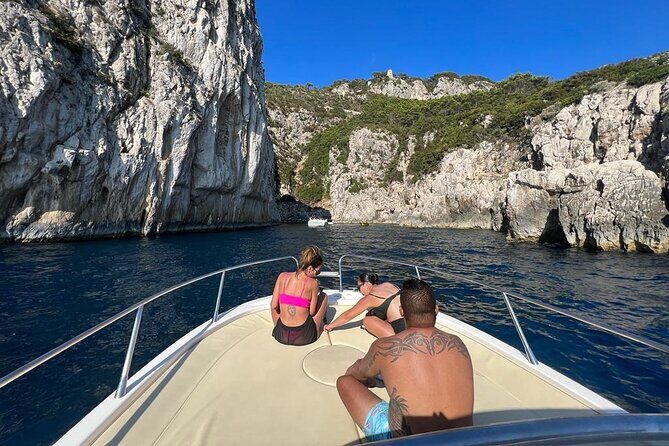 Private Boat Tour to Capri's Hidden Gems with Local Skipper - What’s included on board (and why it matters day-to-day)