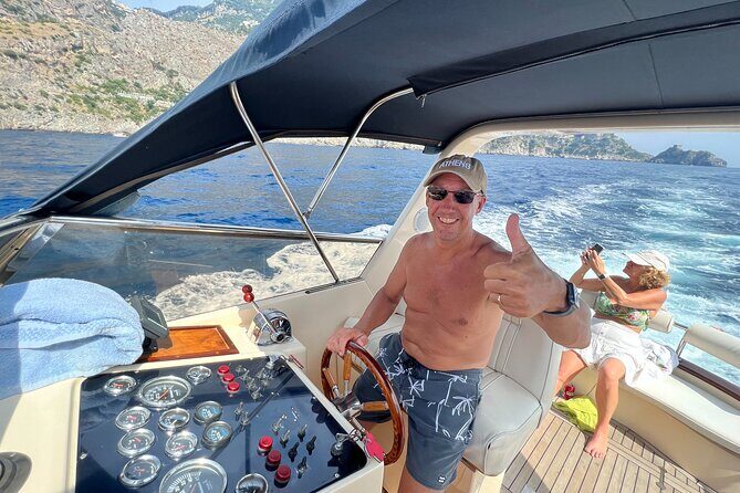 Private Boat Tour to Positano - Li Galli islands: swim in a small archipelago off Positano