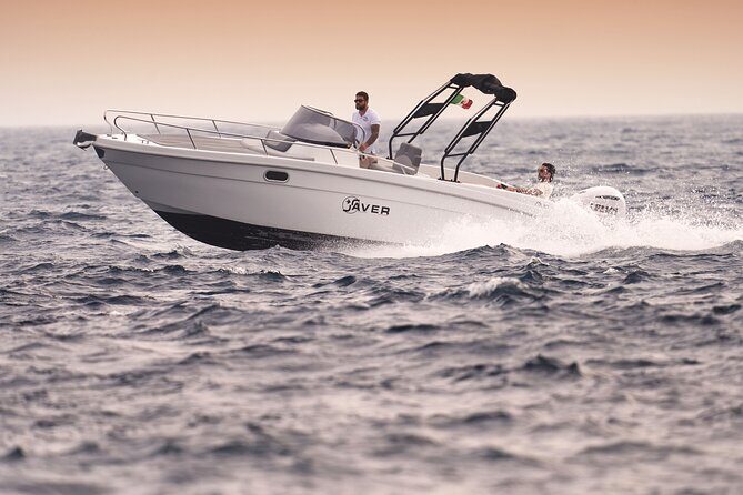 Private Boat Tour with Saver 7.50 WA - Price, Extras, and the Real Cost Per Person