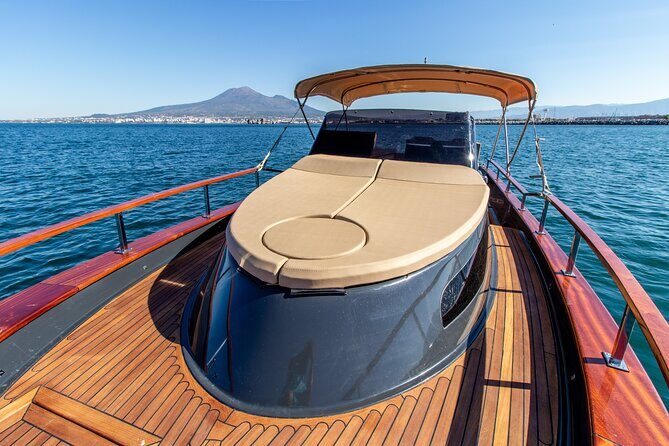 Private Capri Boat Tour Experience - Stop 3: Circumnavigating Capri and discovering caves (about 1 hour)