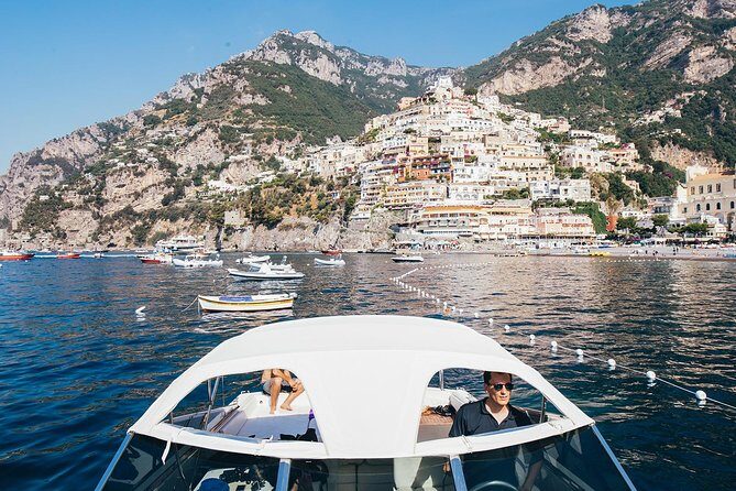 Private Day Trip Around Positano and the Amalfi Coast - Choosing the right boat: open deck vs speedboat vs yacht