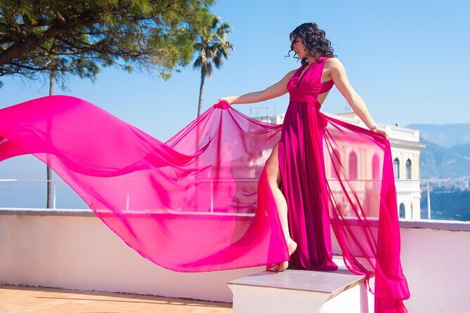 Private Flying Dress Photoshoot in Sorrento - Villa Comunale di Sorrento: sea views and Vesuvius framing