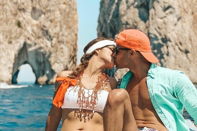 Private Gozzo Boat Tour of Capri Island - Price, group size, and value of all-in fees