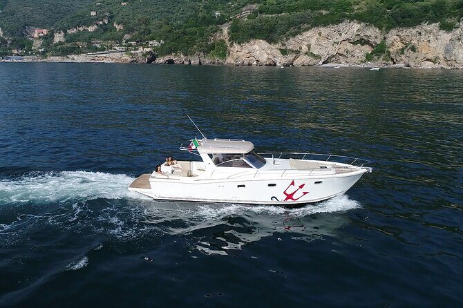 Private Ischia Boat Tour from Positano: Full Day Trip - Vesuvius on the Horizon: The Cruise That Links Naples and Ischia