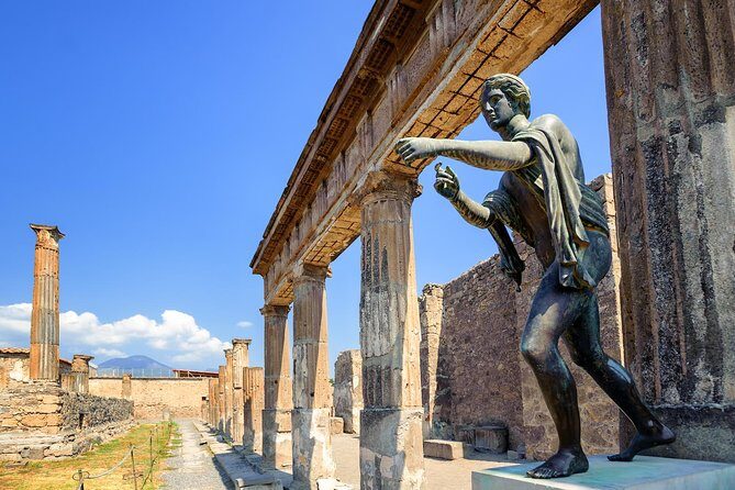 Private Pompeii & Herculaneum Tour from Sorrento - Lunch Breaks and Staying Comfortable in Summer Heat