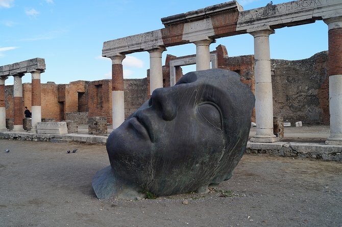 Private Pompeii, Horse Riding & Lunch Tour w/ Pick up included - One Hour Horseback Riding in a Vineyard Ranch Setup