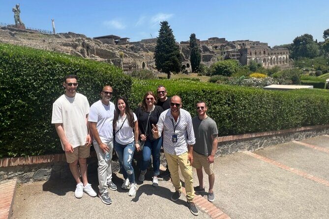 Private Pompeii Tour with lunch and Olive Oil Factory Experience - Olive Oil Tasting 101: What to Pay Attention To