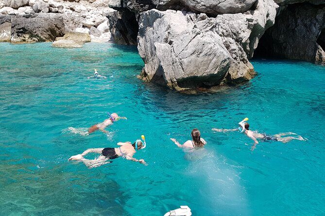 Private Tour Capri & Positano from Sorrento -Gozzo Apreamare 10 - Included perks you’ll actually use (and the add-ons that cost extra)