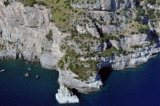 Private Tour of Amalfi Coast - What’s included, what’s not, and how to plan lunch