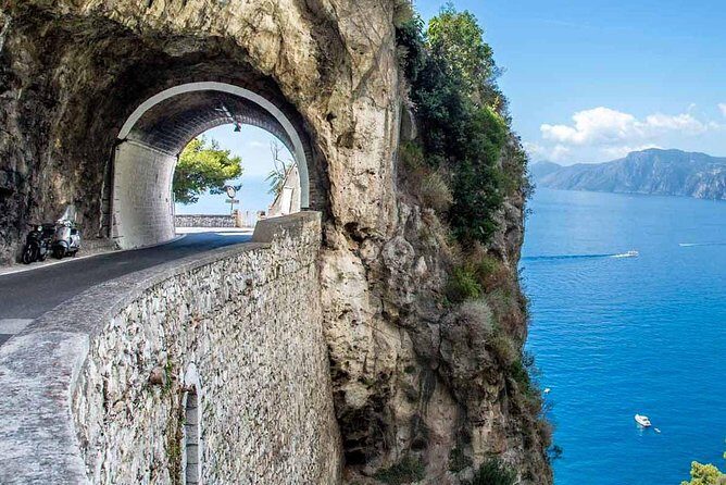 Private Tour Of Pompeii - Sorrento & Positano - Pickup from Napoli Terminal crociere and the comfort factor that matters