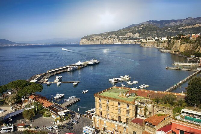 Private Transfer from Sorrento or Amalfi coast to Naples or vice versa - Where You’re Picked Up (and Why It Matters on the Amalfi Side)