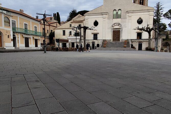 Private Transfer From Sorrento to Naples - Pickup Timing: How the Waiting Policy Works