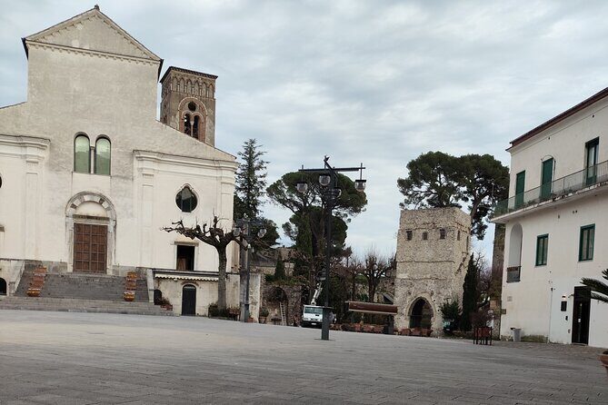 Private Transfer From Sorrento to Naples - Arriving in Naples With Bags and a Clear Finish