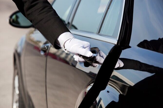 Private transfer Praiano to Naples - A private Praiano to Naples transfer is about stress control