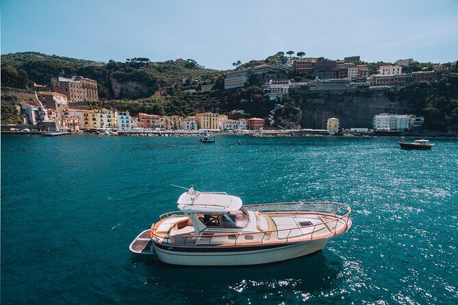 Shared boat tour to the Amalfi Coast from Sorrento - Key highlights at a glance