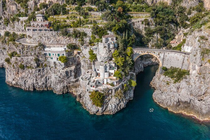 Shared boat tour to the Amalfi Coast from Sorrento - Sorrento Coast leg: what to watch during the first sailing stretch