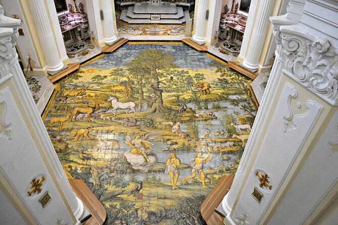 Shared CAPRI Tour - 360° experience by Bus, Boat & Guide - Capri Center: Piazzetta and the Gardens of Augustus