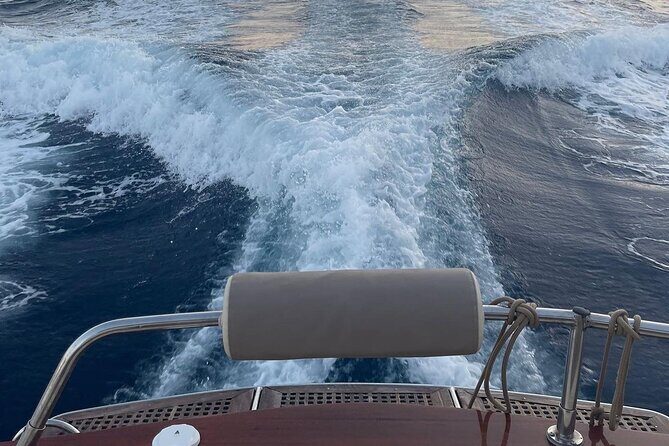 Shared Sunset Cruise from Positano with Drinks & Snacks 1.5-Hour - Meeting point and timing on Via Regina Giovanna