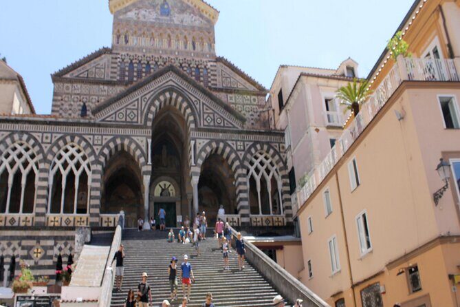 SHARING TOUR COSTIERA [english driver available] POSITANO,AMALFI,RAVELLO NOLUNCH - Positano: narrow streets, quick photo stops, and smart wandering