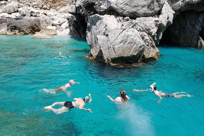 Sorrento: Capri Select Boat Trip with Swim, Drinks & Pick Up - A smooth, scenic day from Sorrento’s Marina della Lobra