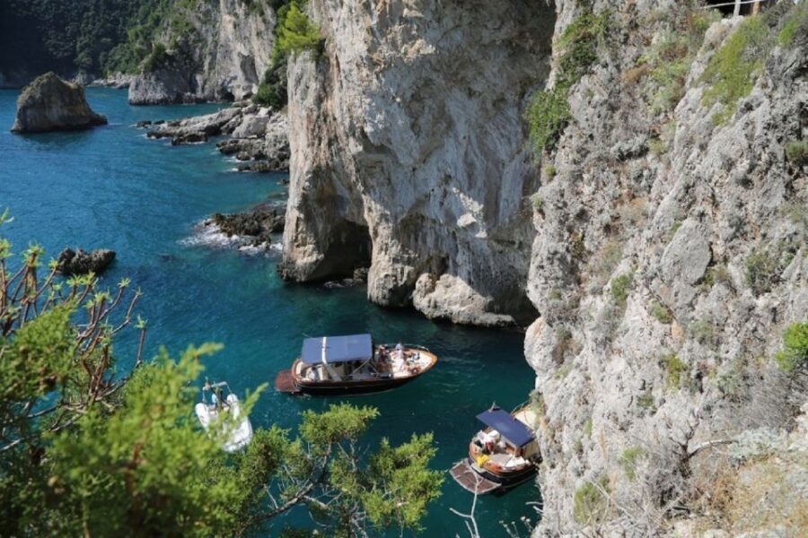 Sorrento Coast and Capri Full-Day Boat Tour - Faraglioni and Punta Carena: the swim and snorkel stop