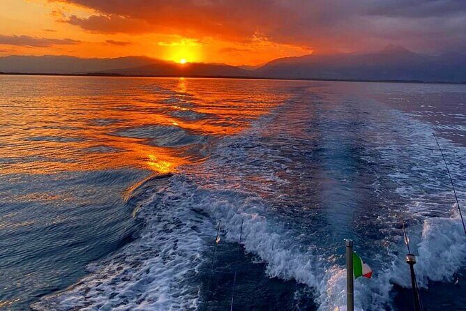 Sorrento Private Boat Tour at Sunset with Prosecco - Stop 1: Sorrento Coast at sunset with a Roman-villa swim