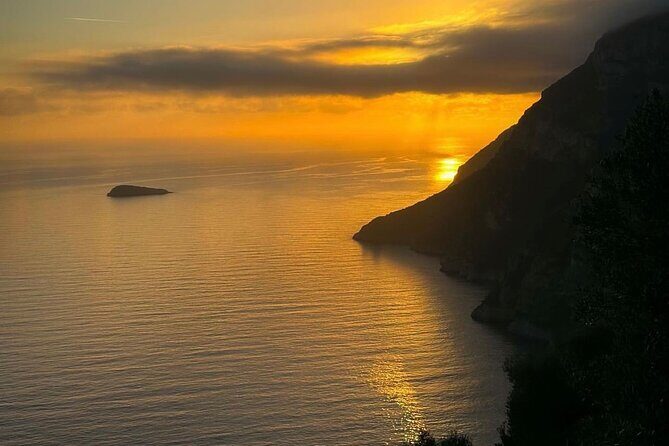 Sorrento Private Boat Tour at Sunset with Prosecco - Value check: $396.15 per group (up to 6) and what’s included
