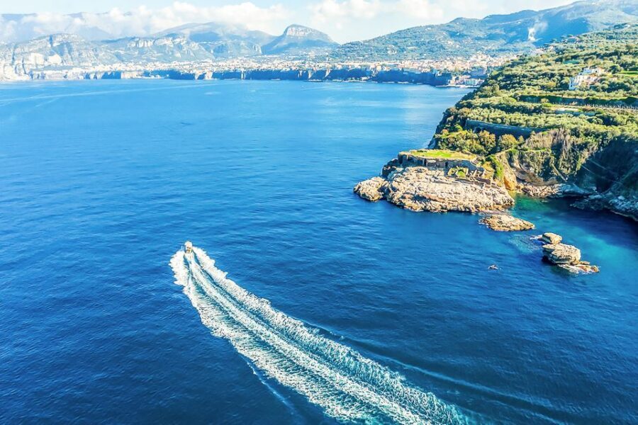 Sorrento: Sightseeing Cruise with Limoncello Tasting - Where You Meet and How You’ll Find the Crew (Marina Piccola)