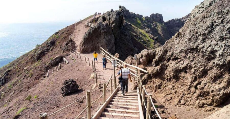 Sorrento: Vesuvius Day Trip with Entry and Lunch - The winery lunch and wine tasting on the Vesuvius slopes