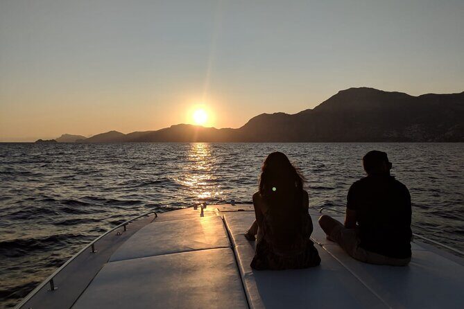 Sunset Group Boat Tour from Positano or Praiano - Boarding the wooden gozzo: Positano views from the water