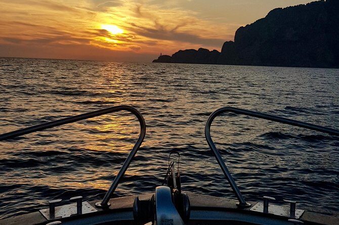 Sunset tour by private boat - Getting aboard at Capri Precious Boat Tours (and what’s waiting for you)