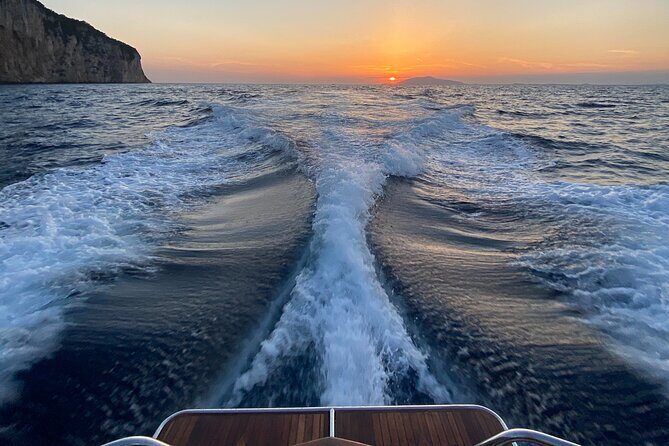 Sunset tour by private boat - Blue Grotto outside at sunset: what you will and won’t get
