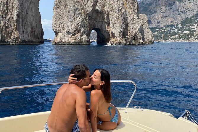 Tour Privato di Capri&Positano in Barca - Faraglioni time: photos, plus the Mezzo-area pass-by